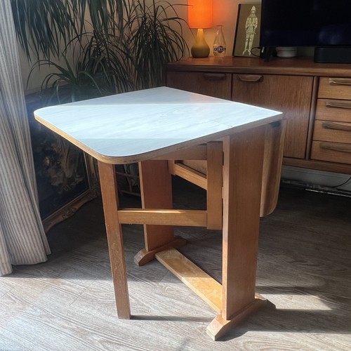Mcm white formica - white,