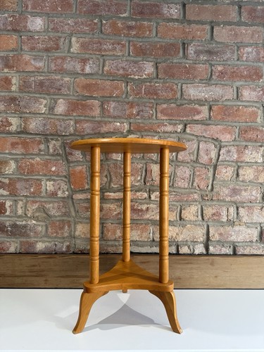 Vintage wooden round side - vintage,